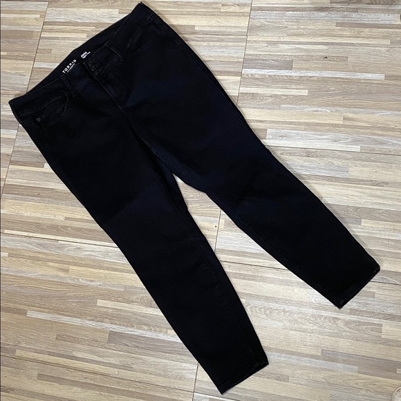 TORRID Super Soft Jeggings size women’s 18 short - Picture 2 of 9